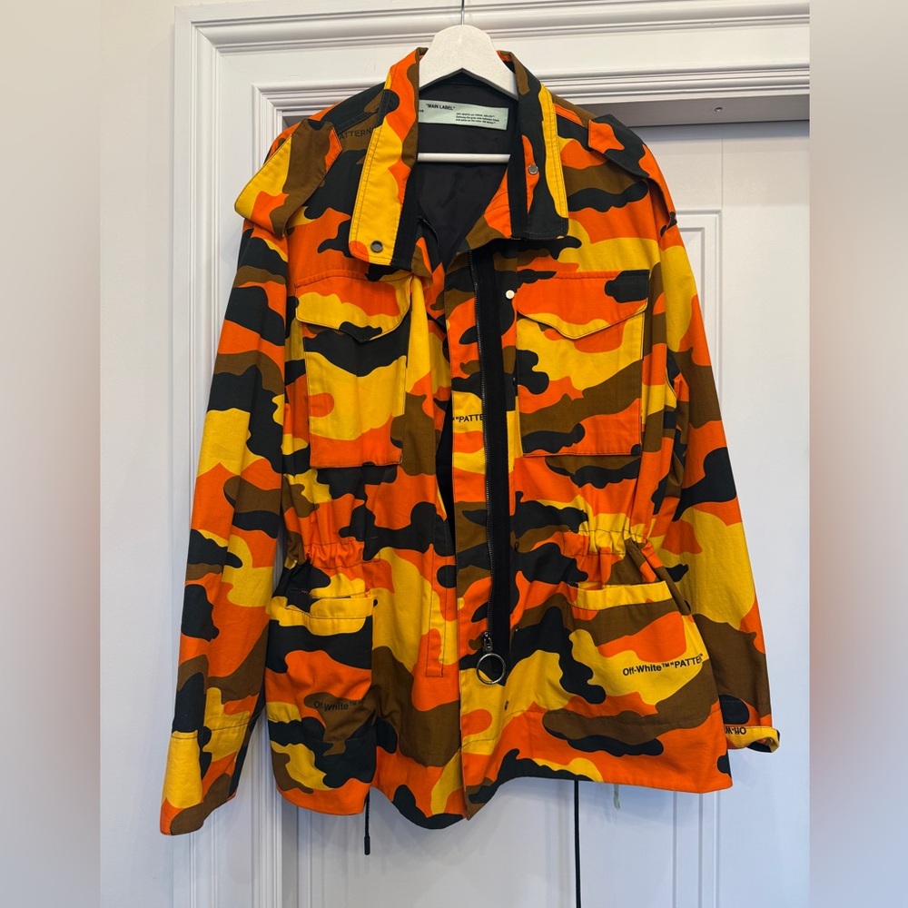 Off-White brand orange camouflage jacket as seen on Gwen Stefani *RARE*
